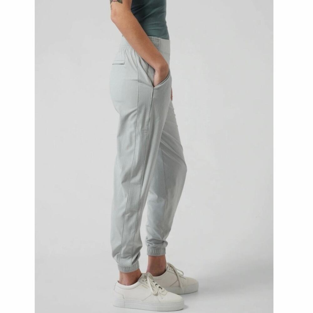 ATHLETA Joggers Green Brooklyn Striped Pinstripe Jogger Ticking Pants Sz 10